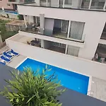 A&m Трогир